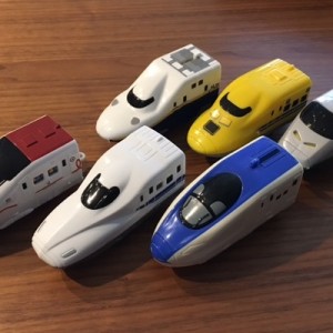 ハッピーセット2016年10月はプラレール!ラインナップと識別番号は!